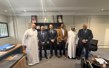 الحيقي يبحث مع شركة الخليج العالمية للطاقة آلية تنفيذ الطاقة الإسعافي بقدرة 200 ميقاوات لتعزيز استقرار الكهرباء