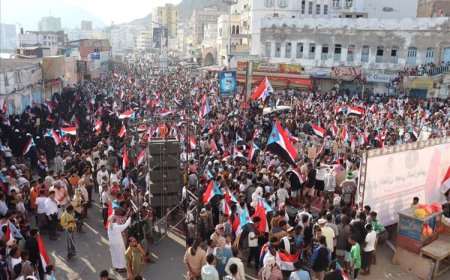 بيان حاسم بـ(12) بندًا.. مليونية المكلا تؤكد (إعلان عدن التاريخي) مرجعية الجنوب (صور)