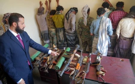 محافظ أبين يقود حملة أمنية حاسمة لإنهاء تقطع لعصابة مسلحة قرب حسان واعتقال جميع عناصرها.. تفاصيل