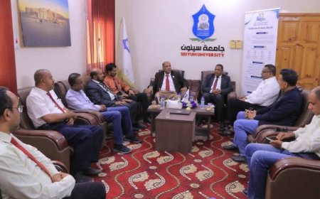 توقيع اتفاقية شراكة بين جامعة سيئون ومركز روافد حضرموت لتعزيز البحث العلمي والتنمية المجتمعية