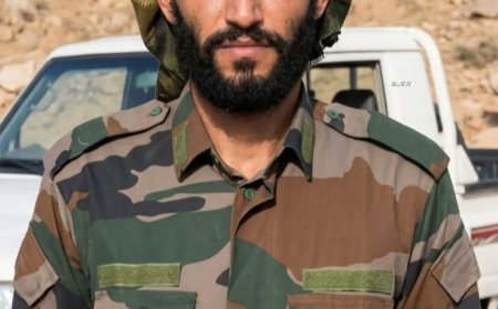 قائد محور سبأ ينعي استشهاد قائد ميداني وأحد مرافقيه إثر حادث مروري في حريب