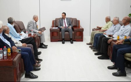 وزير الأشغال العامة والطرق يلتقي قيادة نقابة المهندسين اليمنيين بعدن