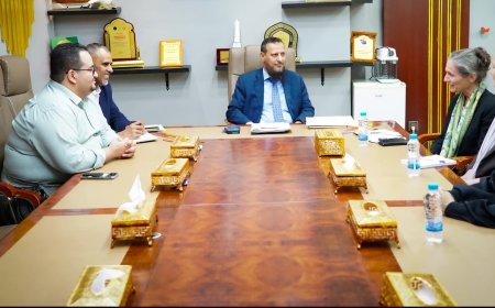 لدى لقائه سفيرة هولندا..المحافظ شيخ: المشاريع المستدامة للعاصمة عدن محل تقدير وحريصون على تحديث ماستر بلان ميناء عدن