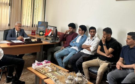 المستشار الثقافي بالمغرب يلتقي الطلاب اليمنيين الملتحقين ببرامج اللغة الفرنسية