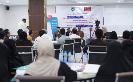الوكيل شمح يدشّن دورة مهارات الخطابة والخطاب السياسي للشباب بمحافظة شبوة