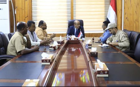 الوكيل بارباع يلتقي بنقابة عمال كهرباء وادي حضرموت ويؤكد دعم الجهود الرامية لتحسين الخدمات