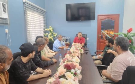 اجتماع لمناقشة تنفيذ توجيهات محافظ عدن بشأن عمارتي شمسان وشولق في المعلا 
