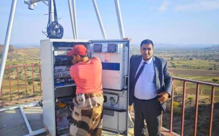 مدير اتصالات أبين يدشن تشغيل خدمة يمن موبايل بمحطة جحين وسط ارتياح شعبي واسع