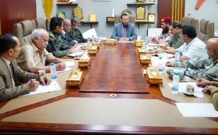 برئاسة المحافظ شيخ.. اللجنة الأمنية تقف على مستجدات الأوضاع والجهود المبذولة لتعزيز الأمن والاستقرار