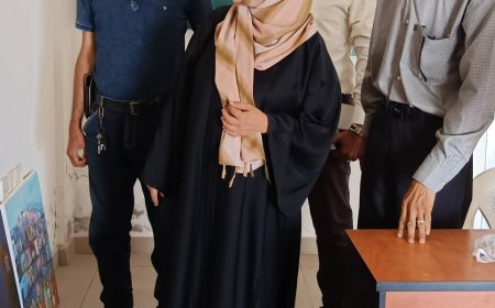  د/ سميرة المشجري تزور المرسم الحر في مديرية التواهي بالعاصمة عدن 