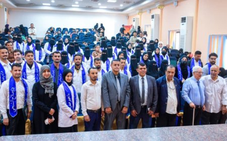 في أجواء أكاديمية متميزة.. كلية طب الأسنان بجامعة عدن تحتفي بخريجي برنامج الامتياز 