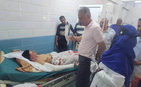 الجاوي يطمئن على صحة مصاب حريق كشك الشبس ويوجه بمتابعة حالته الصحية