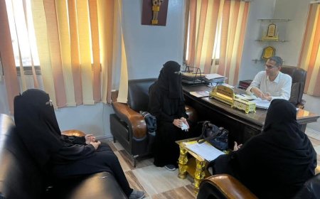 مدير عام الشؤون الاجتماعية بالمكلا يطلع على أنشطة وبرامج جمعية طب الأسرة وجهودها المجتمعية