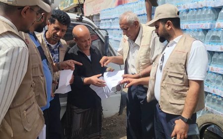 مدير عام المنصورة يوجه بحملة تلزم المحلات بيع قناني المياه بالأسعار الجديدة