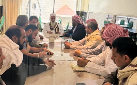 وكيل وزارة الأوقاف يعقد اجتماعاً موسعاً باللجان الميدانية لتقييم خدمات الحجاج بالمدينة المنورة