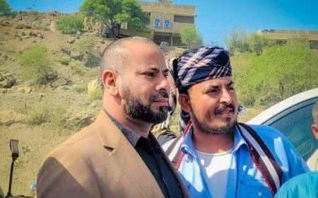 محافظ الضالع يدشّن بدء العمل في مشروع استكمال طريق الحصين - الشعيب
