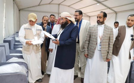 في إطار المتابعات الميدانية المستمرة ..وزير الأوقاف والإرشاد يتفقد مخيمات حجاج بلادنا بالمشاعر المقدسة 