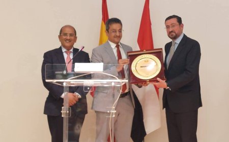 وزير الثقافة والسياحة يفتتح الأسبوع الثقافي اليمني في العاصمة الإسبانية مدريد