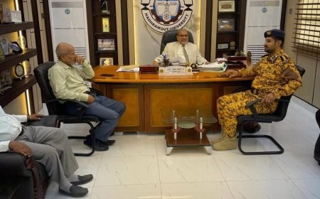 أمن المنشآت بساحل حضرموت وجامعة حضرموت يبحثان تعزيز حماية المنشآت الجامعية وتأمينها