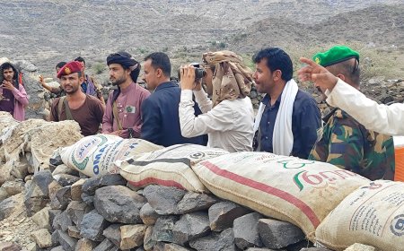 رئيس حلف أبناء الحواشب وقيادة انتقالي المسيمير ونائب مدير امن المديرية يتفقدون أبطال القوات المسلحة الجنوبية في جبهة حبيل حنش