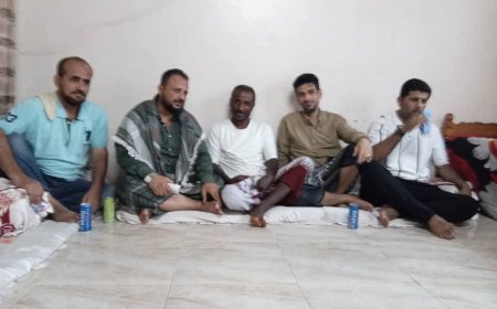 قيادة نادي الشعلة، برئاسة الشيخ هاني اليزيدي، تقوم بزيارة إلى الكابتن عبد الحكيم كرامة في منزله بمنطقة الخيسة.