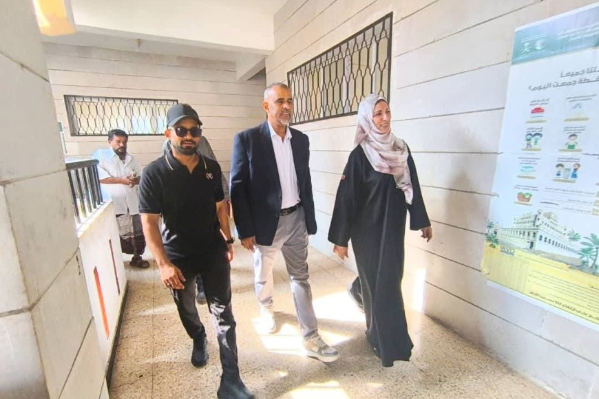 قيادة السلطة المحلية تدشن الاختبارات النهائية بمدرسة بازرعة للبنات في صيرة