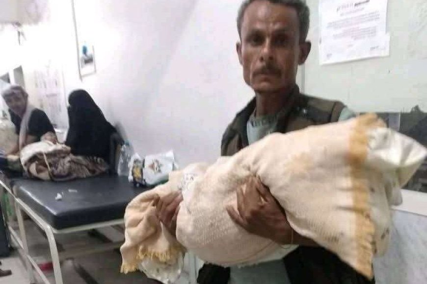 تعز تحت القصف الصامت: حمى غامضة، وأدوية فاسدة، وطفلة تموت أمام باب المستشفى