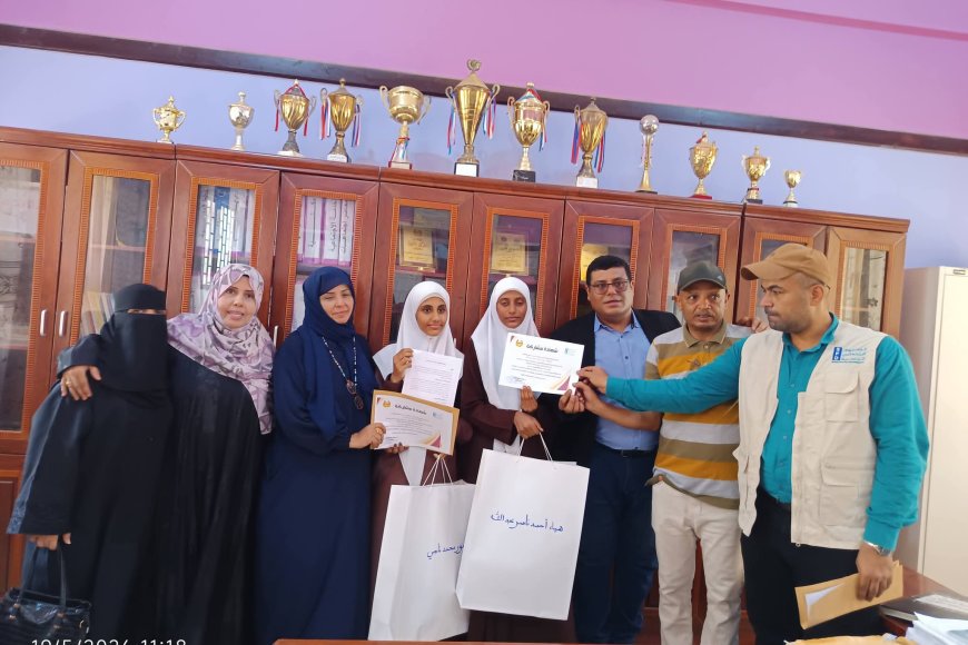 تكريم طالبات ثانوية بلقيس المتفوقات في المسابقات الإبداعية