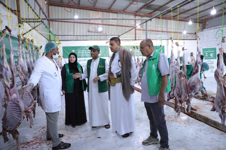 بدعم من مركز الملك سلمان.. تدشين مشروع توزيع 1100 أضحية للأسر المحتاجة والنازحين في مأرب