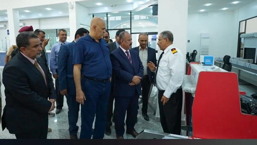 وزير النقل يتفقد مطار المخا الدولي ويطلع على مستوى الإنجاز والجاهزية الفنية