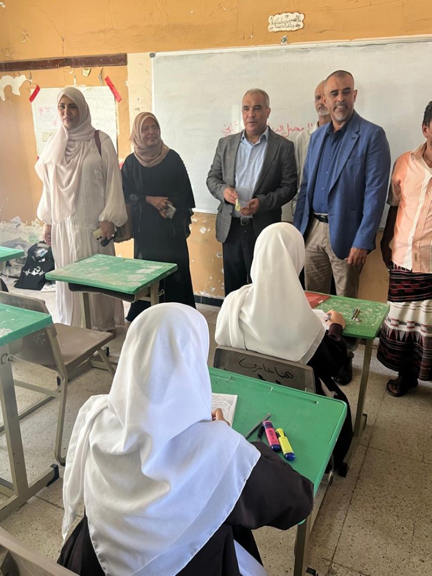 وزير التربية (العبادي ) يدشن اختبارات الفصل الثاني للعام الدراسي (2025-2026) بعدن