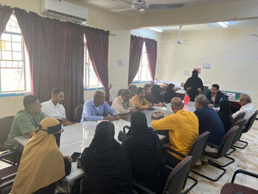 مدير عام الشؤون الاجتماعية بعدن يتفقد معهد دار المكفوفين ومركز الدفاع الاجتماعي لحماية الطفولة بمديرية المعلا 
