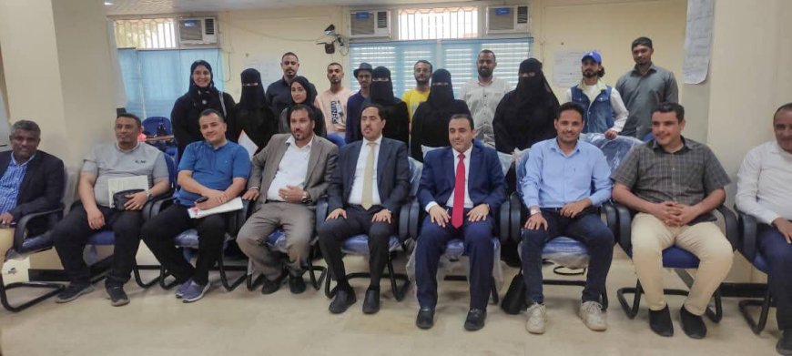 البكري يدشن دورة “ريادة الأعمال والمشاريع الصغيرة” ضمن مشروع دعم برامج الشباب