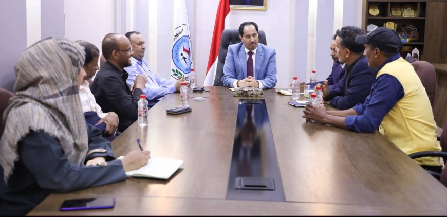 البكري يؤكد دعم الوزارة لنادي سيئون والارتقاء بأنشطته المختلفة