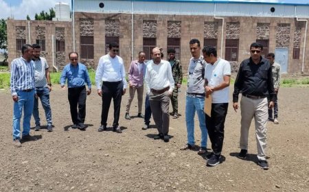 بيبك يزور نادي الشروق بالمعافر ويتفق على استكمال مشروع تعشيب الملعب
