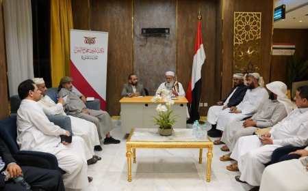 القائم بأعمال وكيل قطاع الحج والعمرة يلتقي لجنة المدينة المنورة ويشيد بجهودها