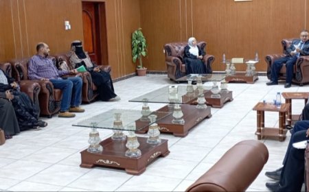 رئيس جامعة عدن يترأس اجتماعًا موسعًا لمجلس إدارة مركز التطوير الأكاديمي ولجنة التصنيف 