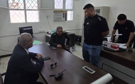 رئيس مصلحة الأحوال المدنية يطّلع على سير العمل بمركز خور مكسر ويوجه بتذليل الصعاب أمام المواطنين 