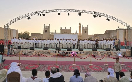 144 عريساً وعروساً يحتفلون بإكمال نصف دينهم ضمن مهرجان التيسير الـ18 في تريم حضرموت