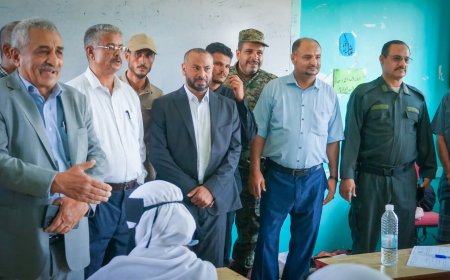اللواء القبة يدشن اختبارات الشهادة الثانوية العامة بمحافظة الضالع