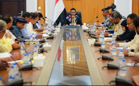 تنفيذي حضرموت يعقد اجتماعه الدوري ويستمع إلى إحاطة عاجلة حول ملف الكهرباء وعدد من الملفات المدرجة في جدول أعماله