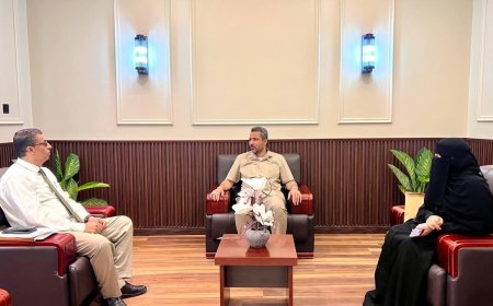 محافظ لحج يوجه بإنشاء "صندوق دعم مركز سوء التغذية وحديثي الولادة" ويناقش تعزيز الخدمات الطبية بالمحافظة