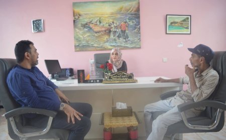 المشجري .. تلتقي بمدير مؤسسة عدن للفنون، والاتفاق على احتضان الفرقة الموسيقية النسائية ،وإقامة حفل ختام مشروع ' الفن مهنتي2  'في مسرح رائد طه