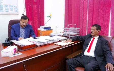 المحافظ بن الوزير يطلع على نشاط فرع مصلحة الدفاع المدني بالمحافظة ويشيد بمستوى الجاهزية والإنجاز