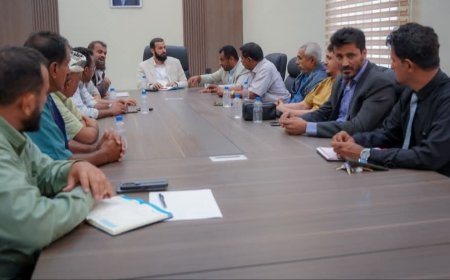 محافظ أبين يؤكد أهمية إنجاز مشروع مياه أمصرة بمديرية لودر وتسريع وتيرة العمل فيه