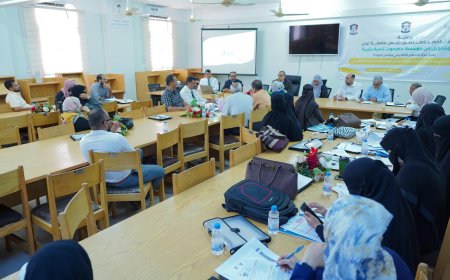 بدعم من مؤسسة حضرموت تنمية بشرية.. جامعة عدن تدشن برنامج تأهيل برامجها للاعتماد الأكاديمي