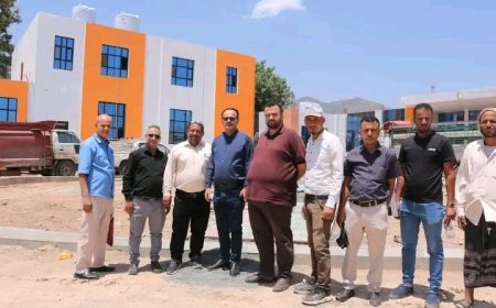 مدير الصحة بتعز يطّلع على مستوى الإنجاز في مشروع مركز الكويت للأطراف الصناعية والعلاج الطبيعي