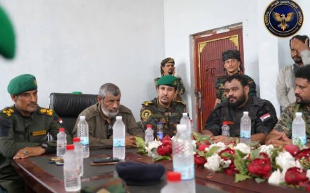 اللواء الجمالي يتفقد قوات الأمن الوطني بلحج ويشدد على الانضباط ورفع الجاهزية الأمنية