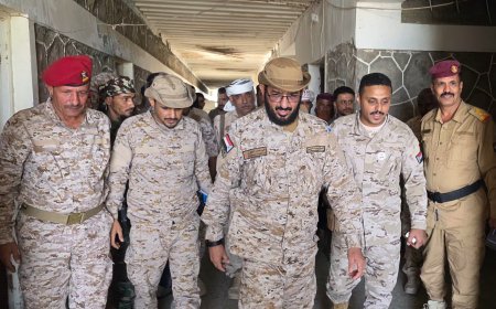 العميد الجهوري يقوم بزيارة تفقدية للواء الثاني حزم بقاعدة العند