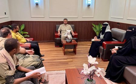 محافظ لحج يلتقي بقيادة مؤسسة "سطور" الثقافية ويبحث تعزيز الحراك الأدبي والفني في المحافظة